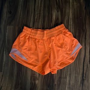 Lululemon Hotty Hot 2.5 Shorts